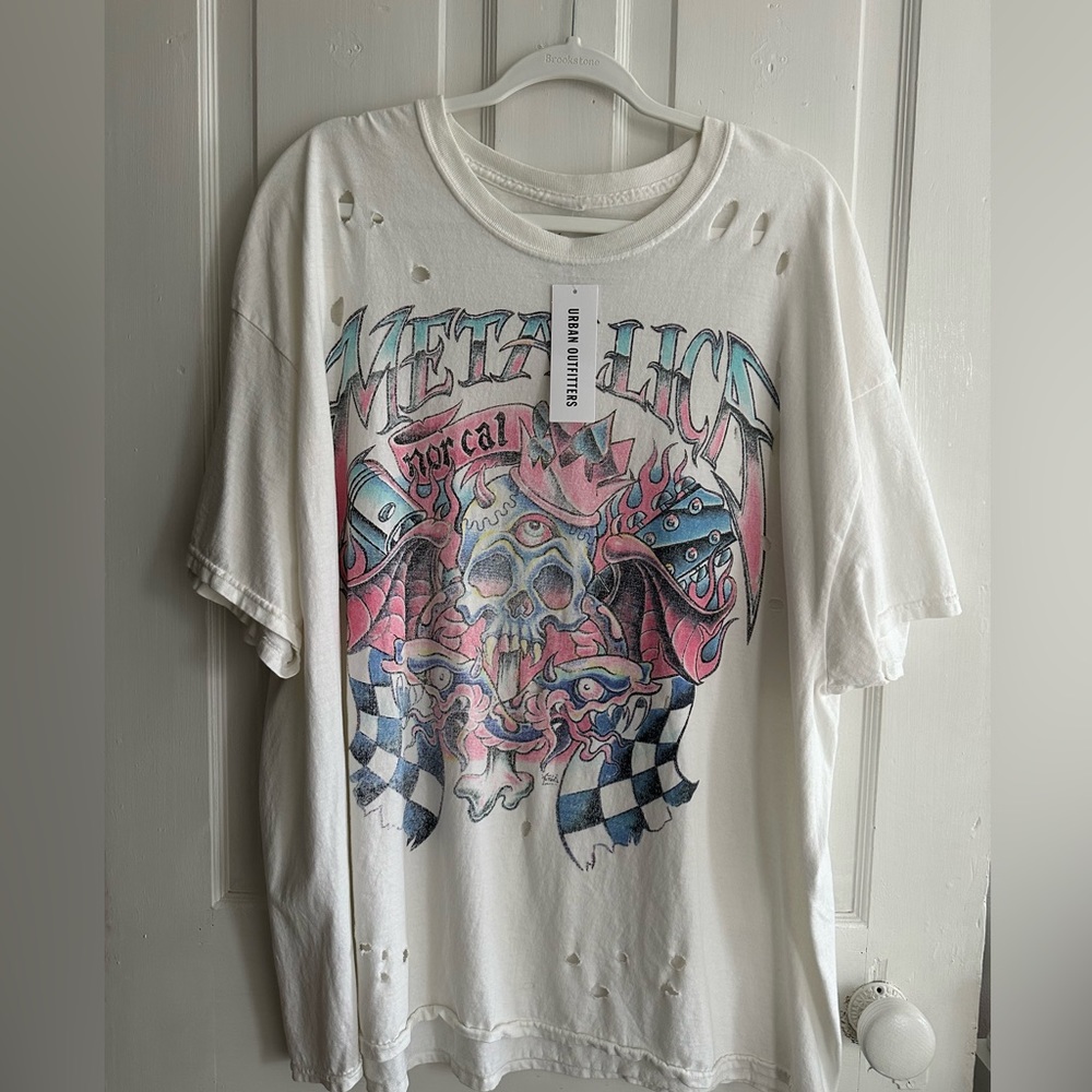 Urban Outfitters Metallica Graphic Tee